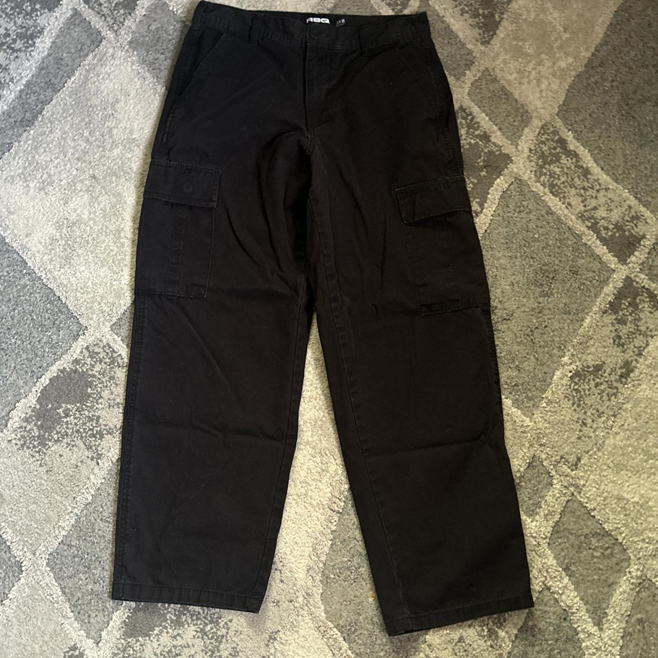 RSQ Loose Cargo Pants US 28x30 Lightly Worn Send... - Depop