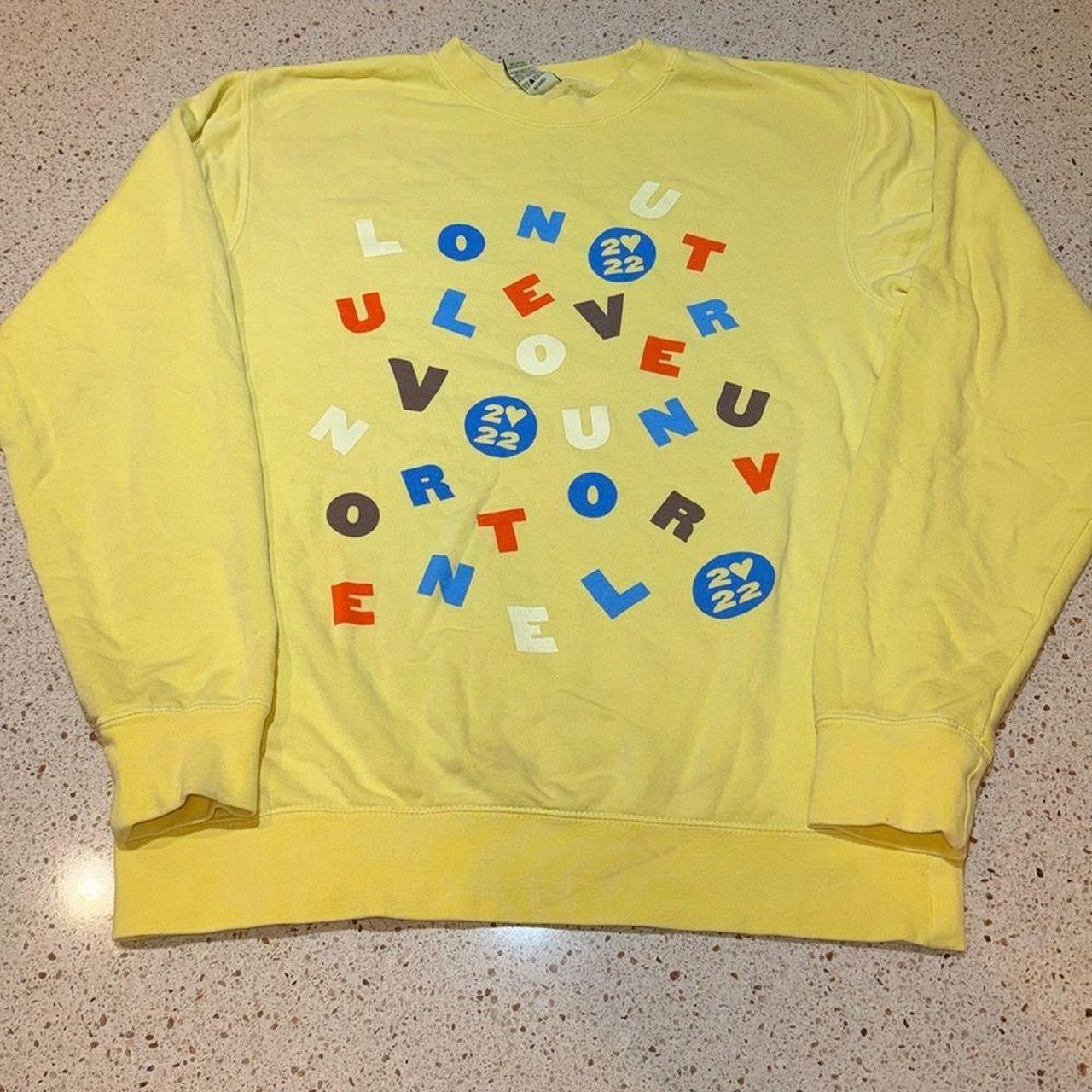 Source Unknown Women's Sweatshirt - Yellow - S – … - image 1