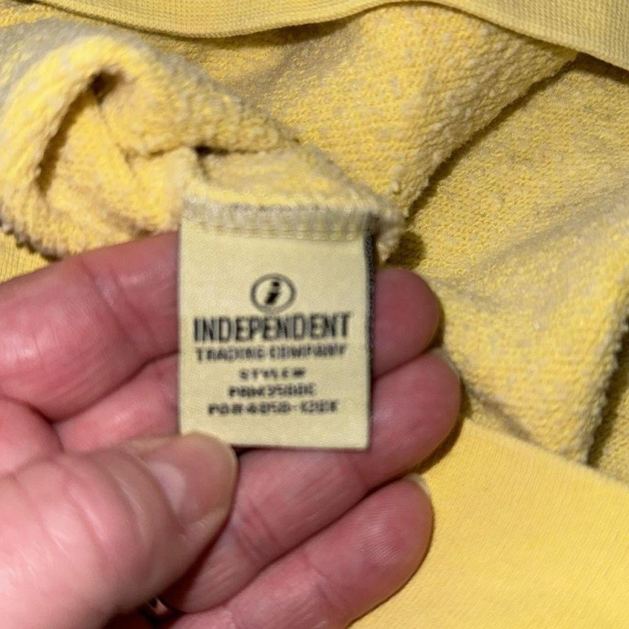 Source Unknown Women's Sweatshirt - Yellow - S – … - image 7