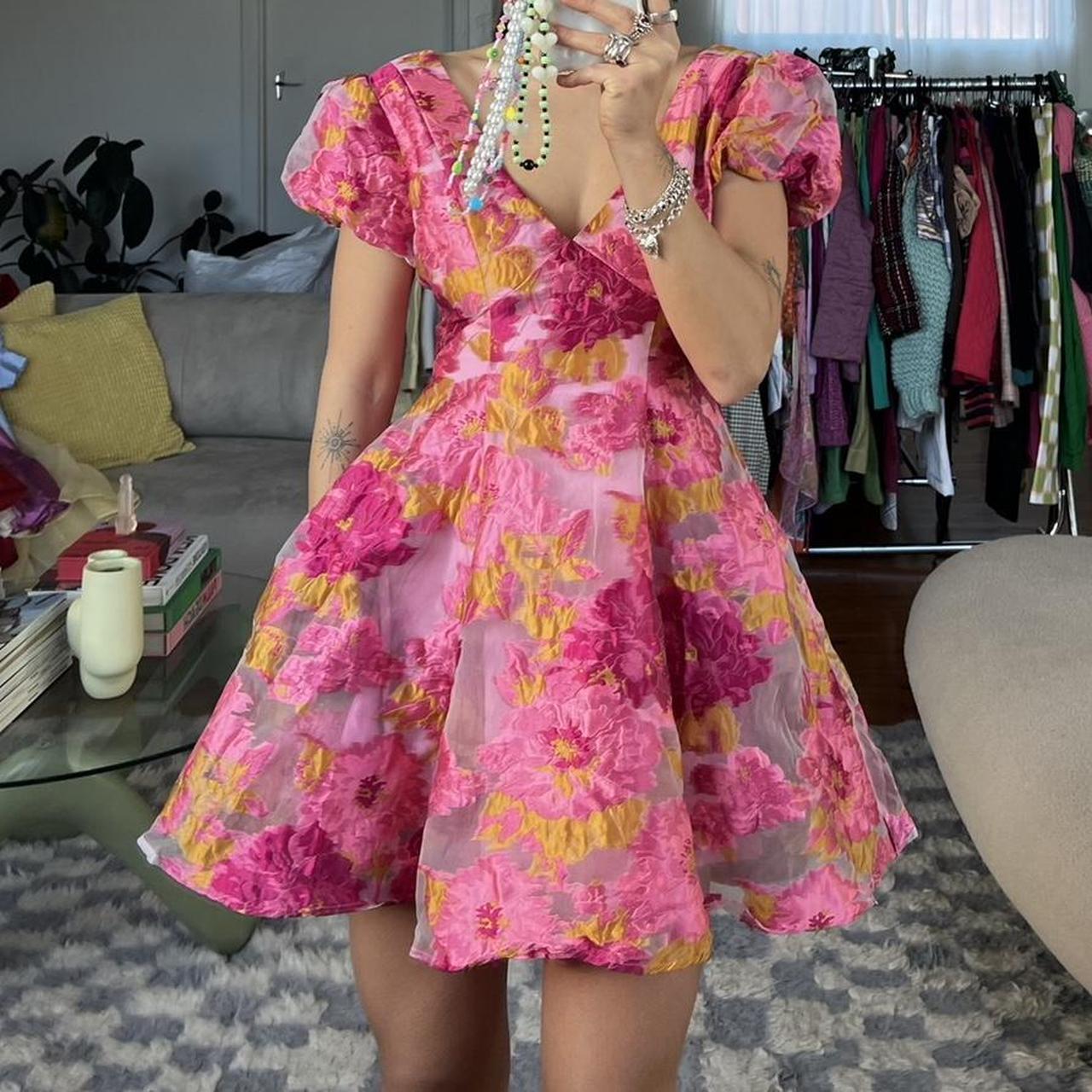 Romantic pink and orange mini dress with stiff Depop