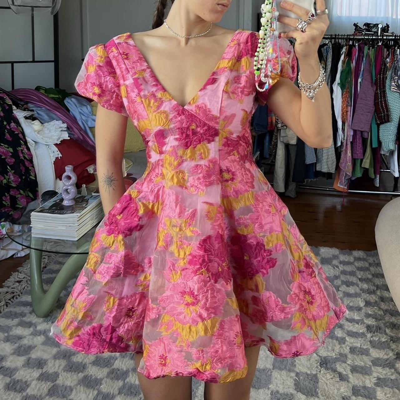 Romantic pink and orange mini dress with stiff Depop