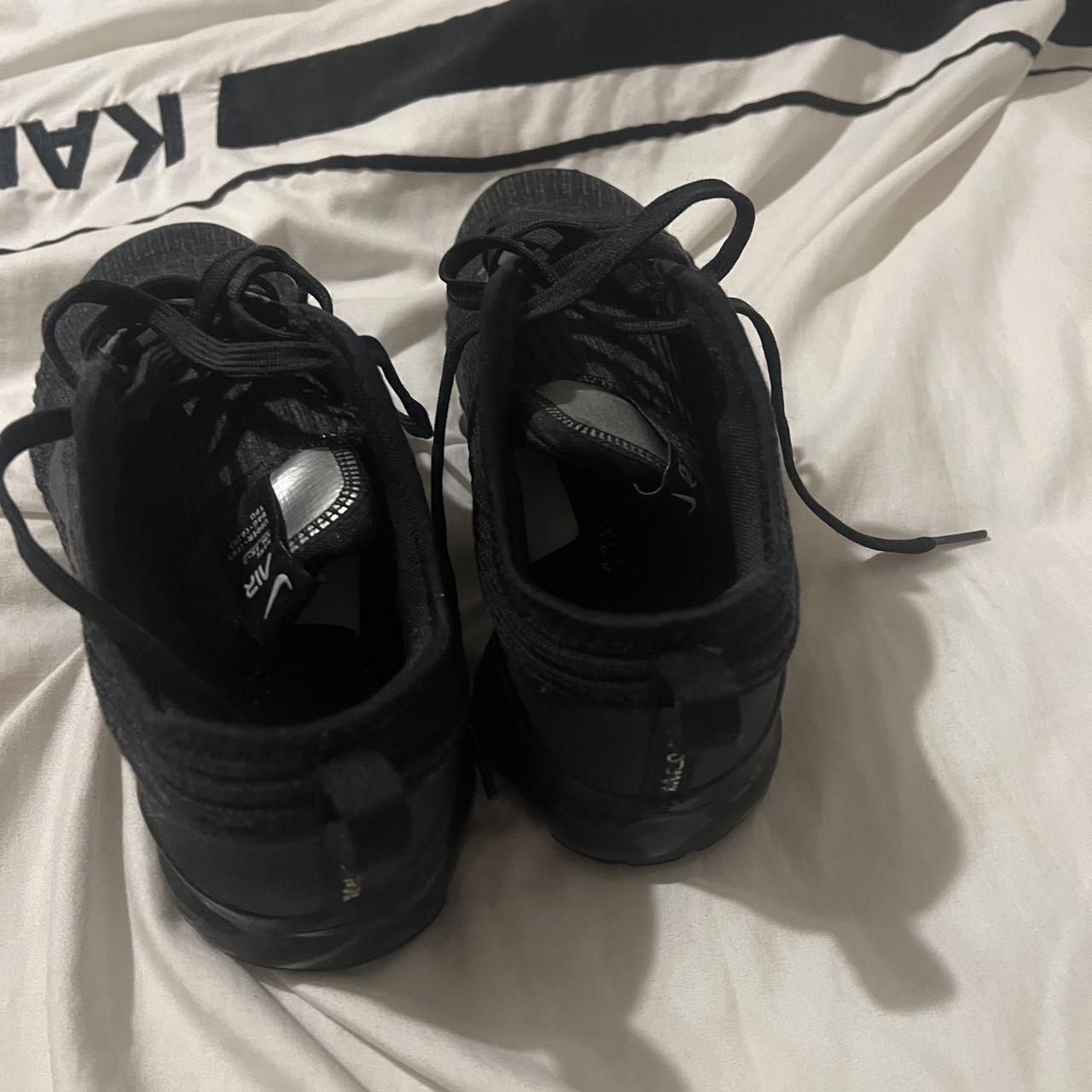 vapormax all black youth