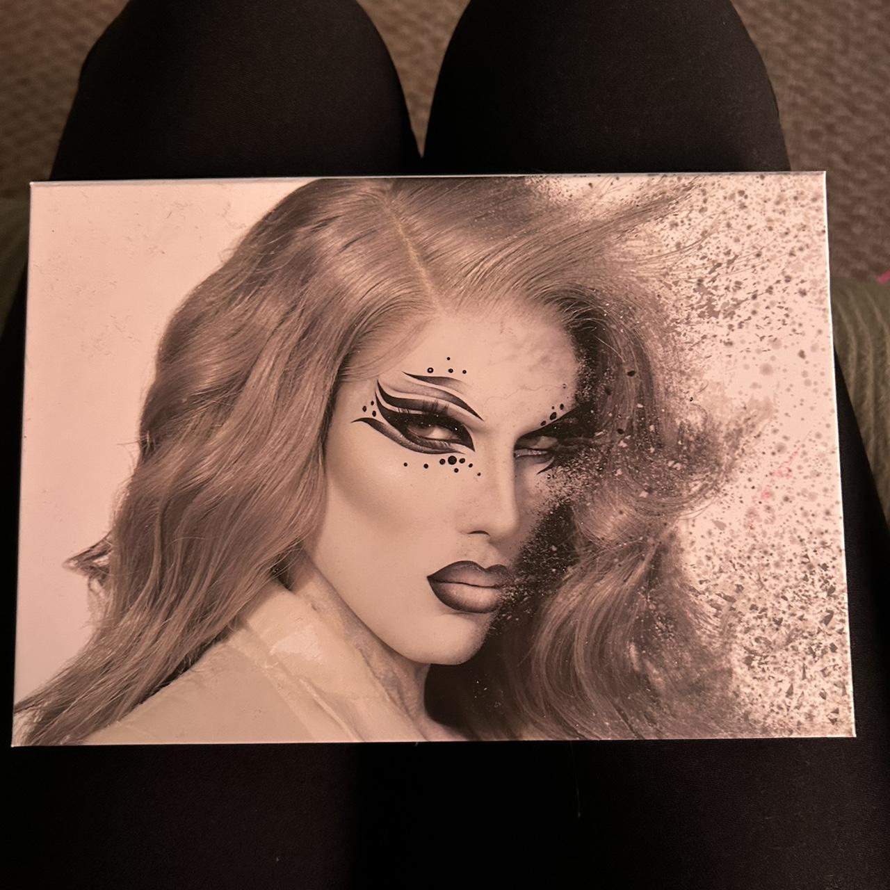 Jeffree Star Cremated Palette Never used, still... - Depop