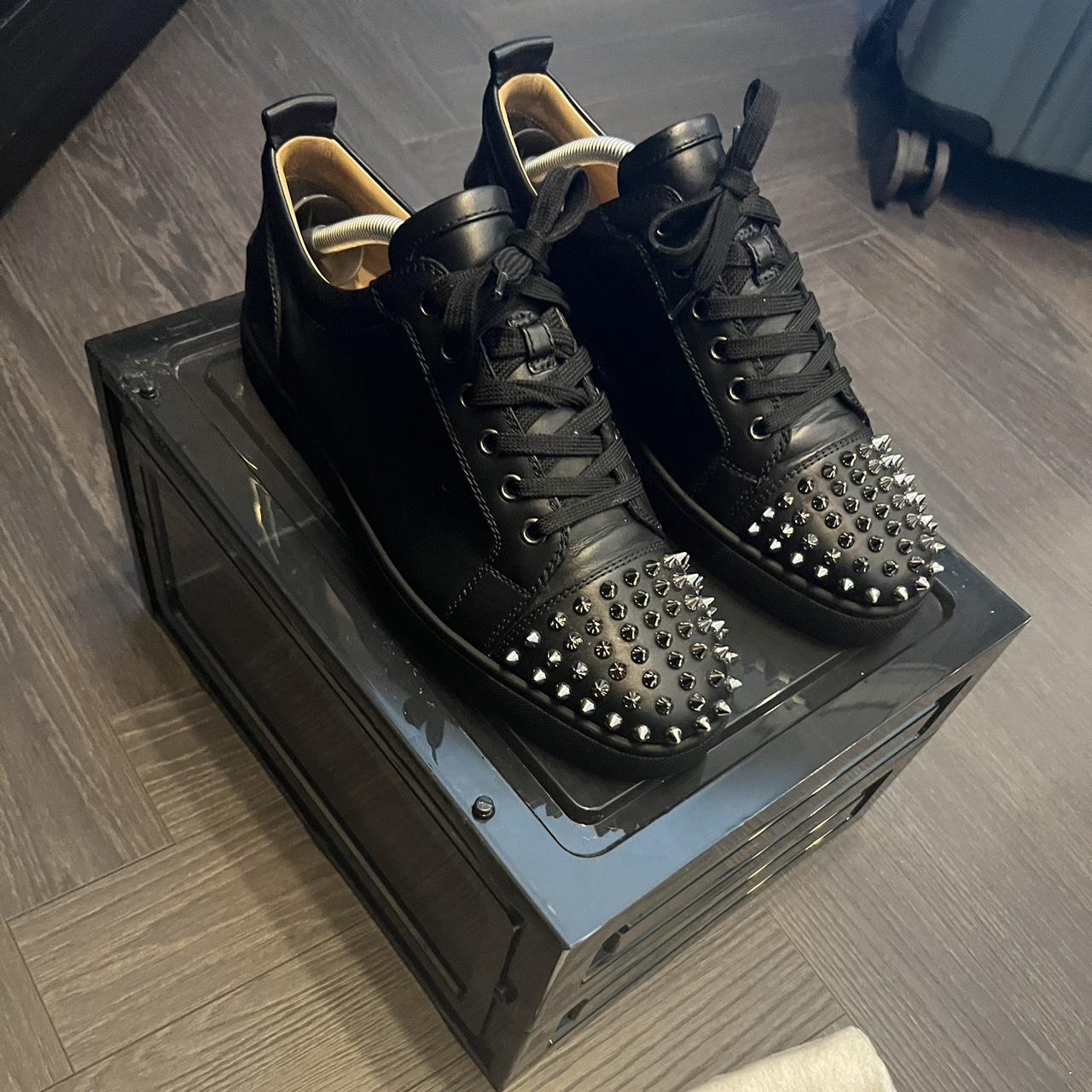 Louboutin spare spikes black best sale