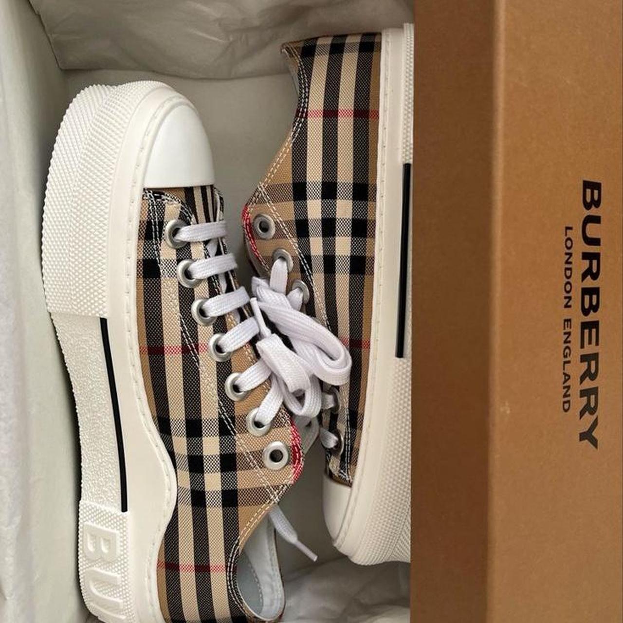 burberry trainers ladies