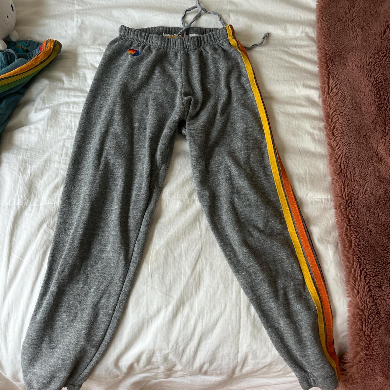 item listed by allicorvi29