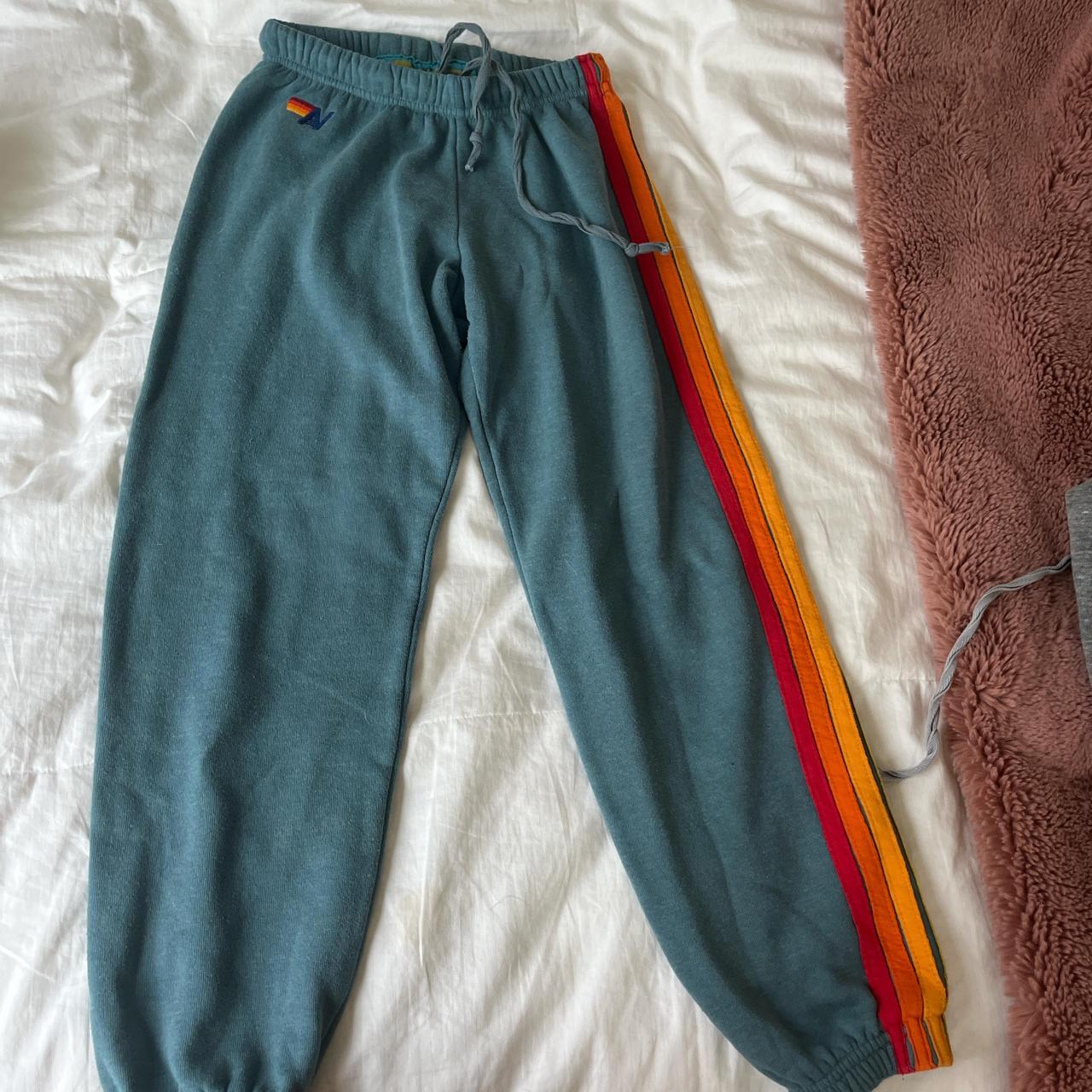 item listed by allicorvi29