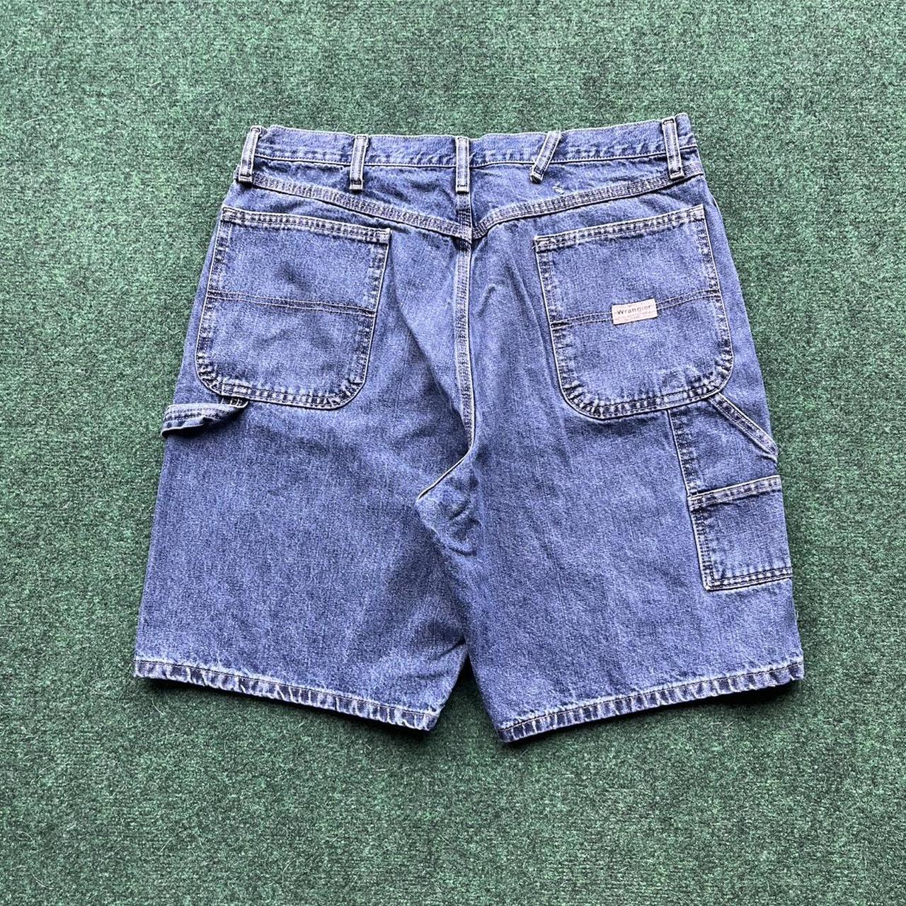 item listed by vintage_4_dayz