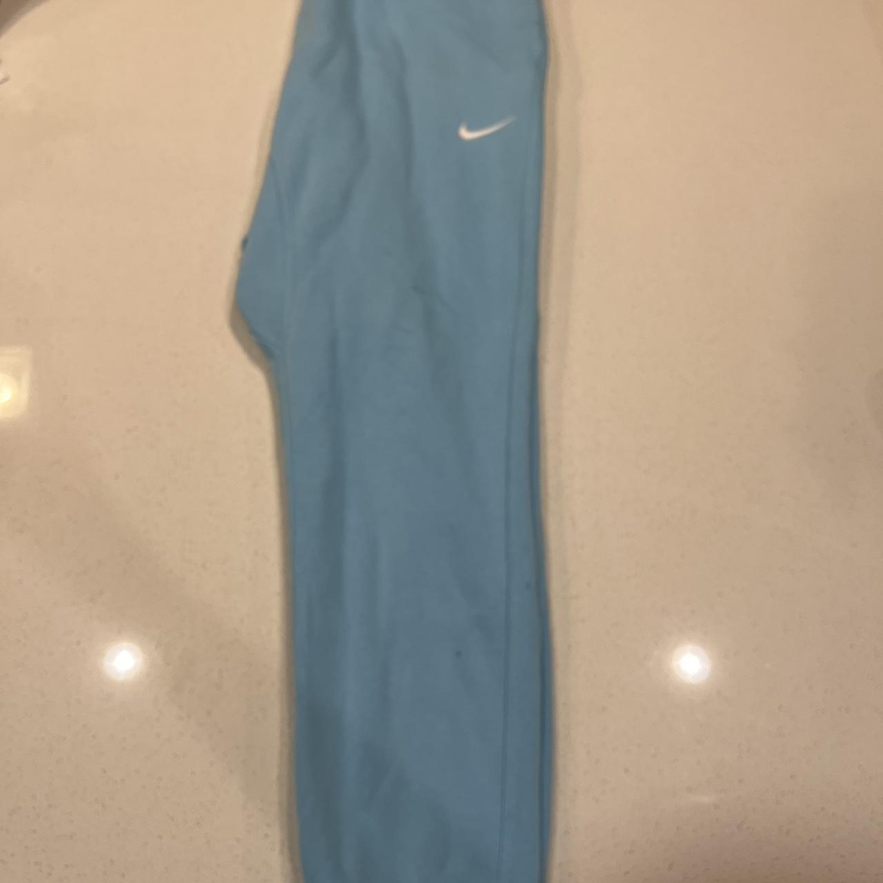 item listed by tinooo0