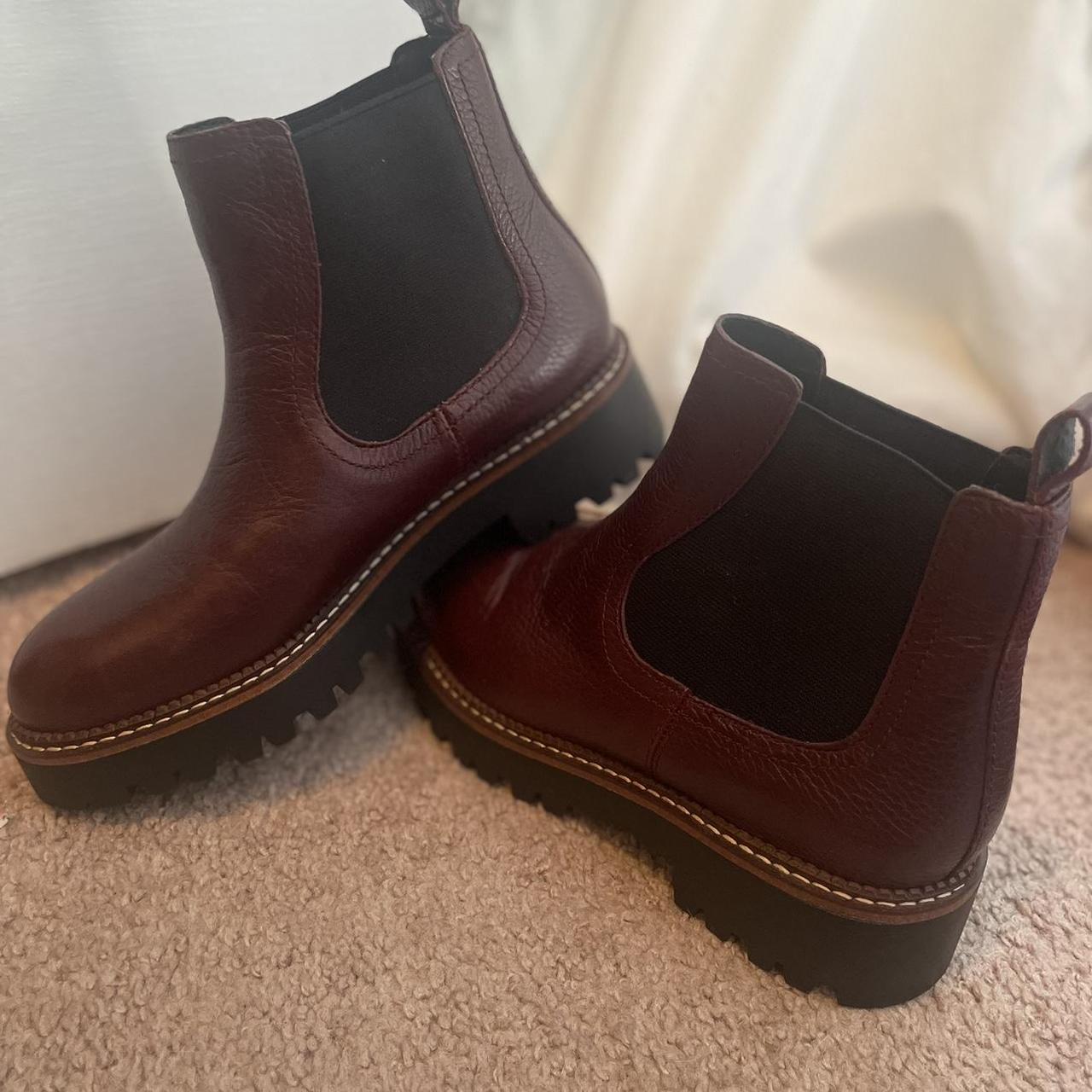 C.A.S.L.O.N Chelsea Boot Water Resistant Size