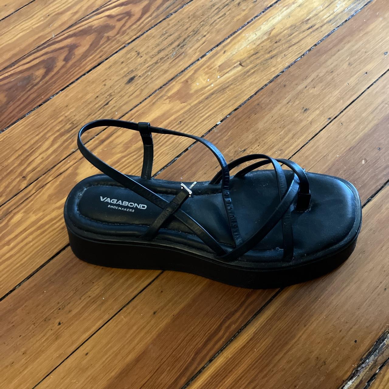 Vagabond Women's Black Sandals | Depop