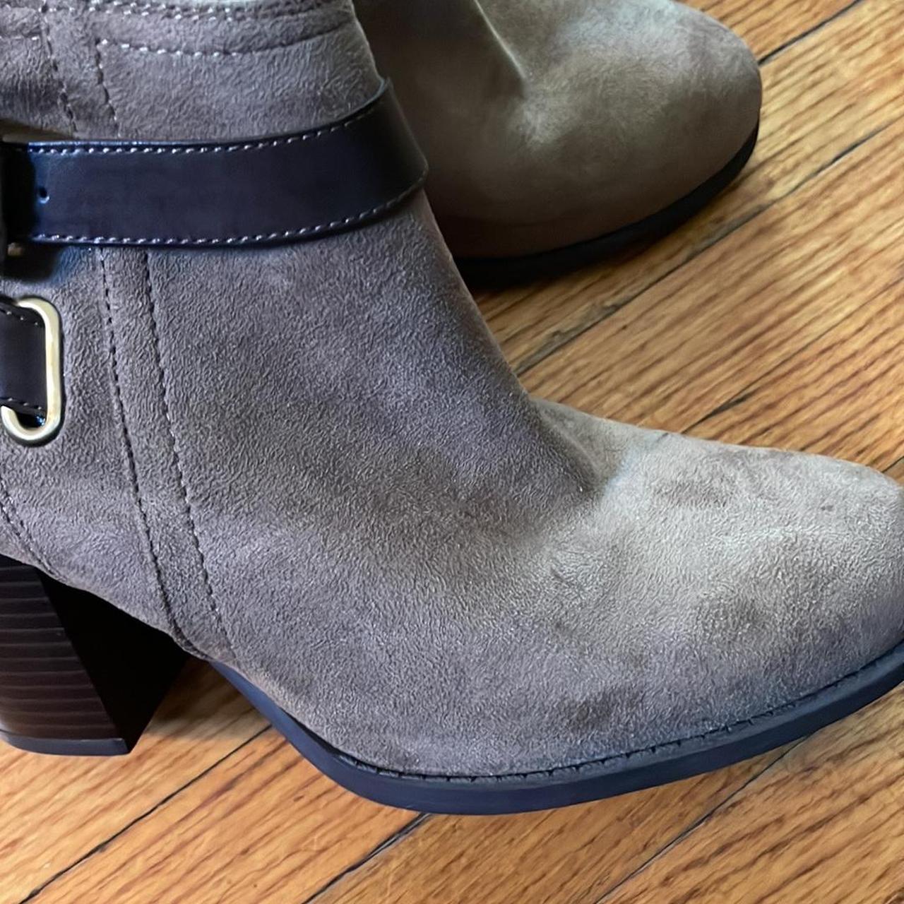 Liz claiborne booties hotsell