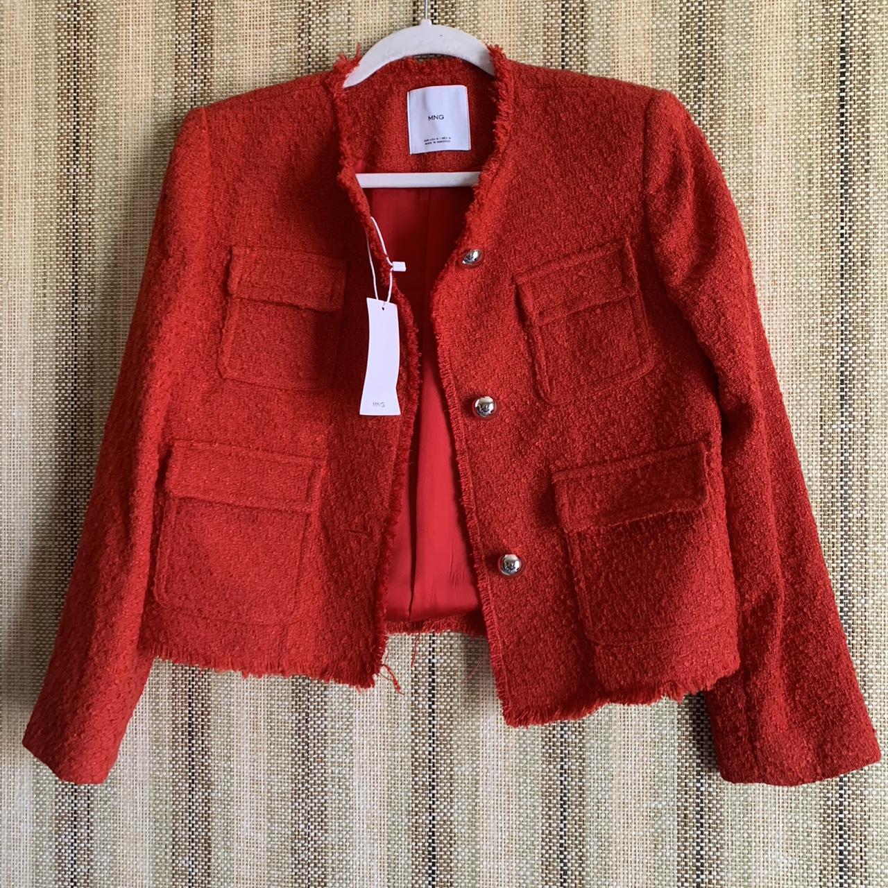 item listed by thrifterthrift123
