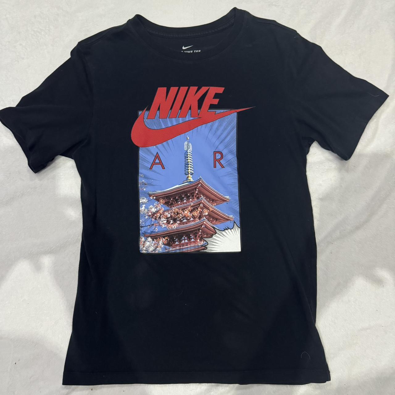 mens small nike t shirts