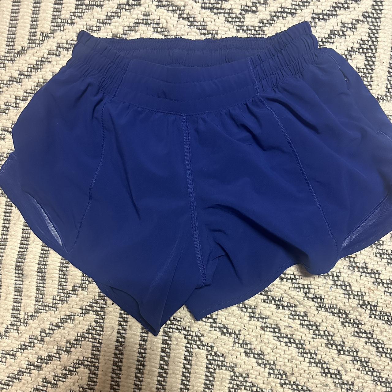 lululemon royal blue hotty hots 4’ in very good... - Depop