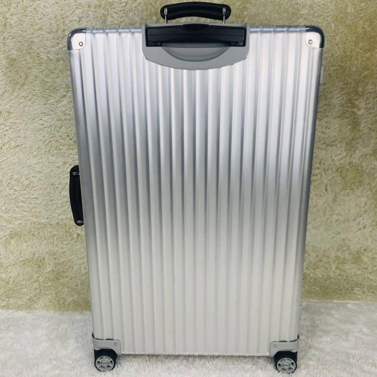 RIMOWA Classic Flight 4-wheel TSA lock 85L Model... - Depop