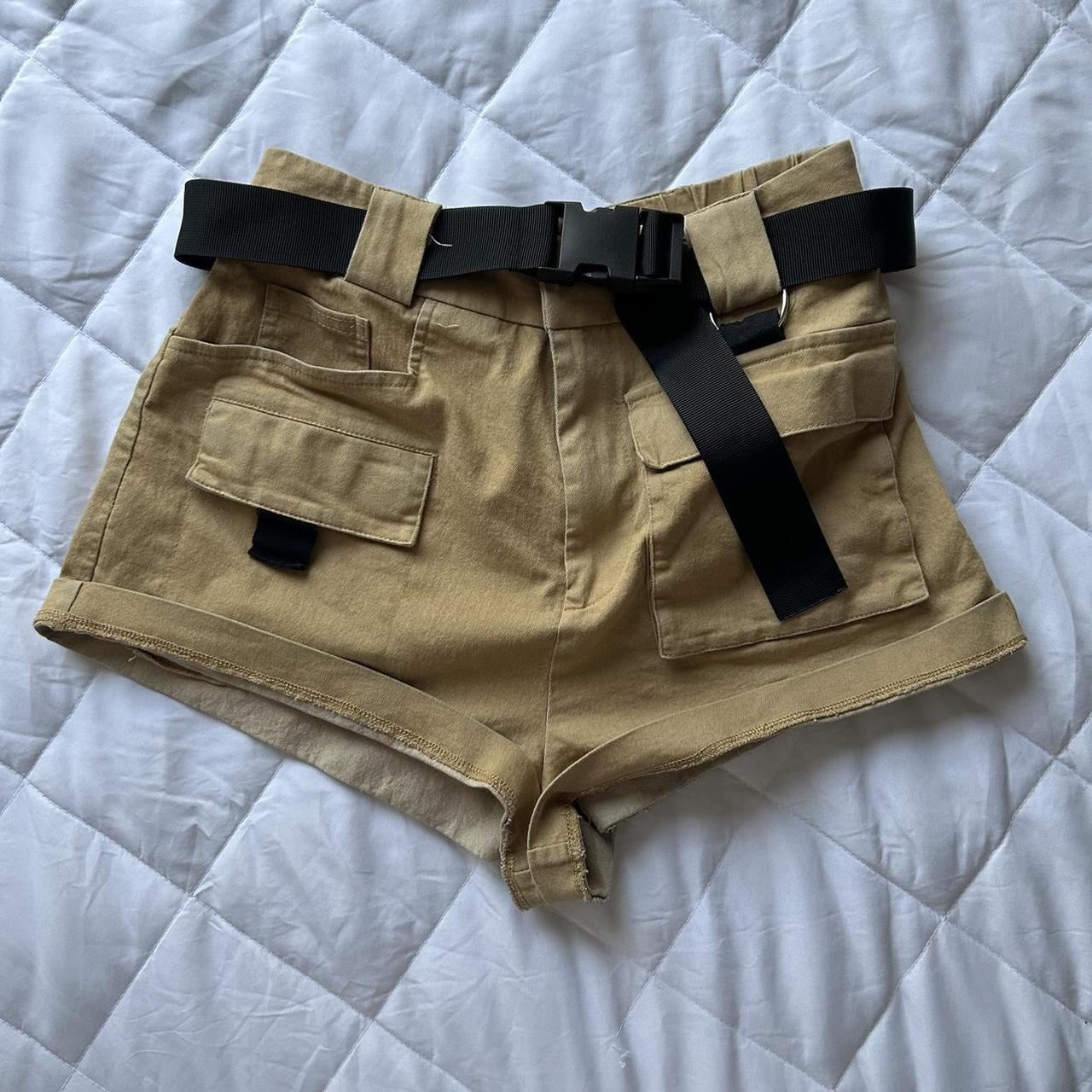 I am gia hot sale cargo shorts