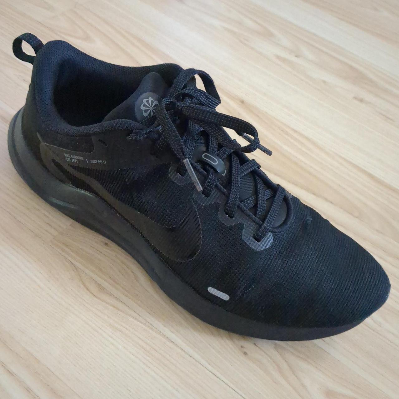size 3 nike running trainers