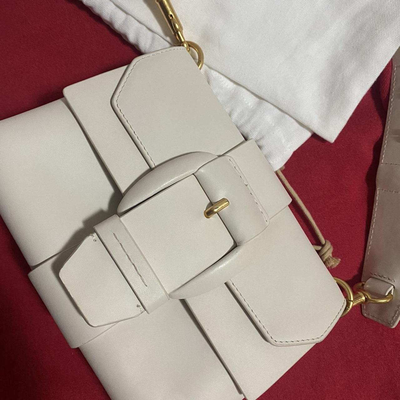 Oroton Frida bag, medium satchel, comes with a... Depop