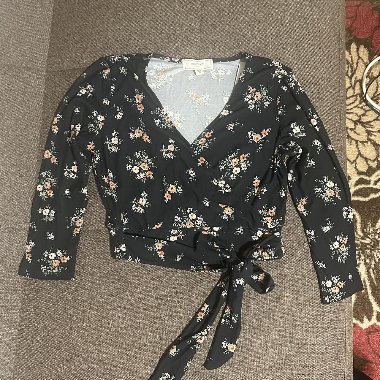 Forever 21 Black floral wrap top with sash, new Depop