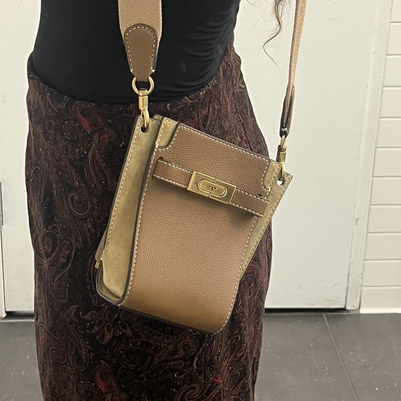 Brand New Tory Burch Lee Radziwill Double Bucket