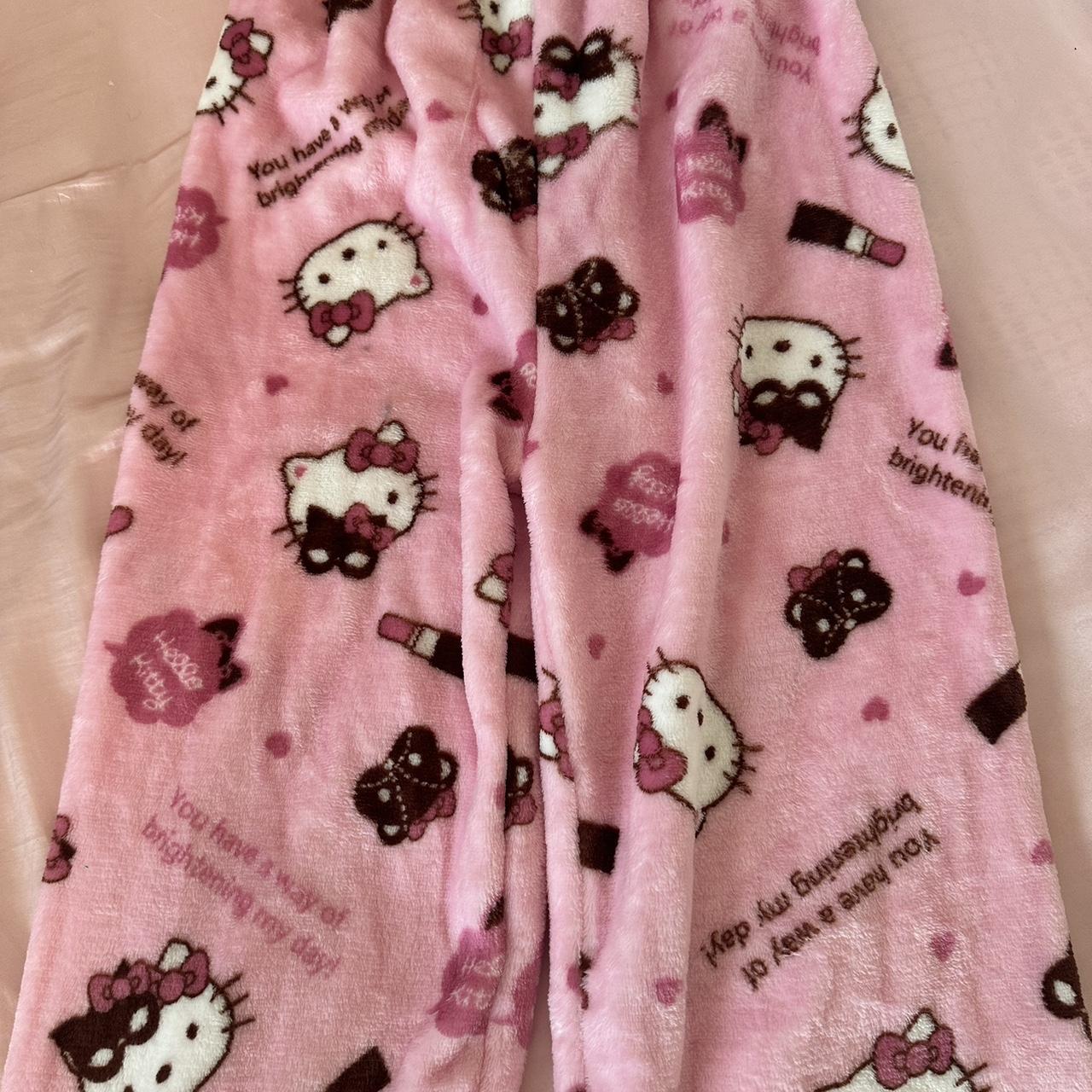 hello kitty pants #hellokitty #pink - Depop