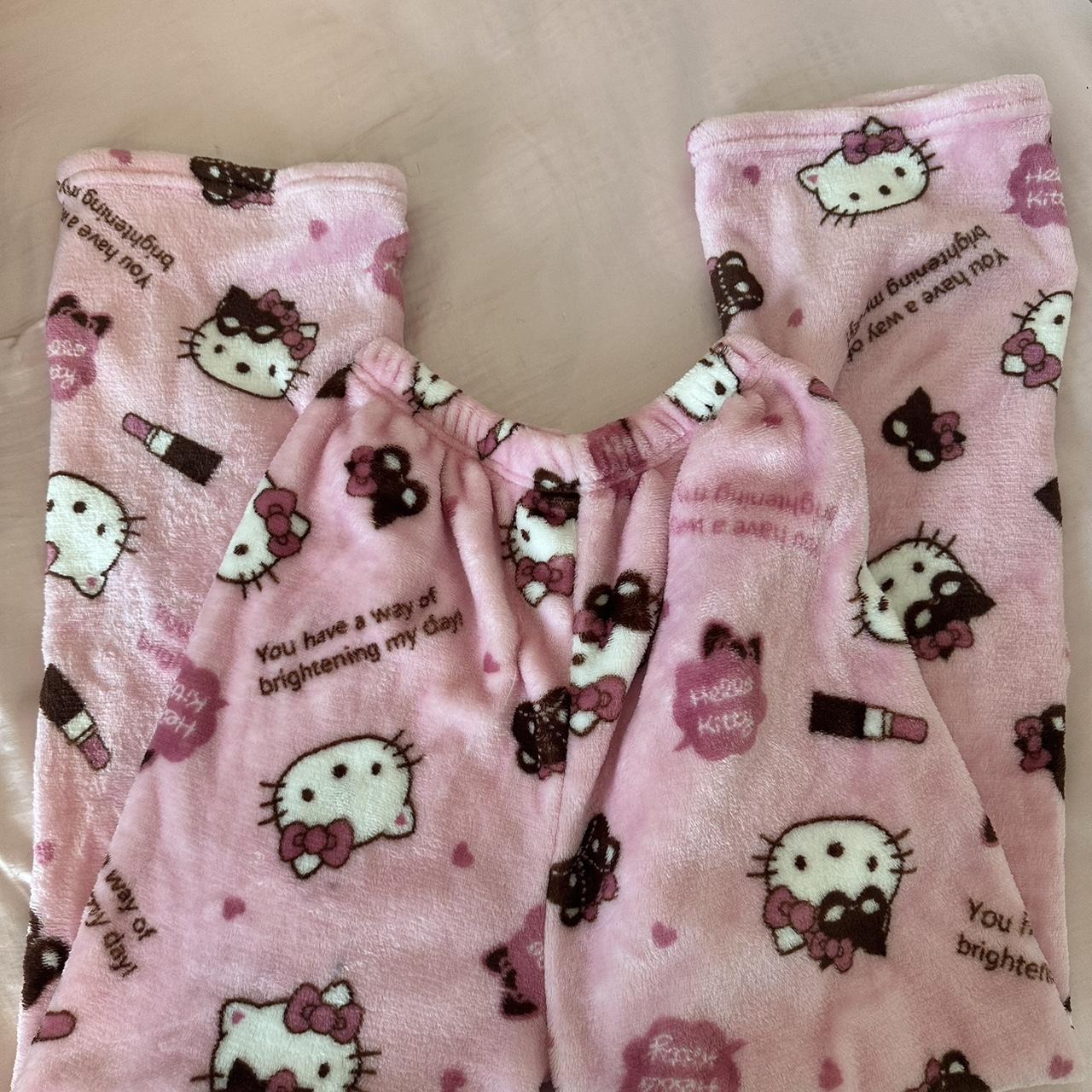 hello kitty pants #hellokitty #pink - Depop