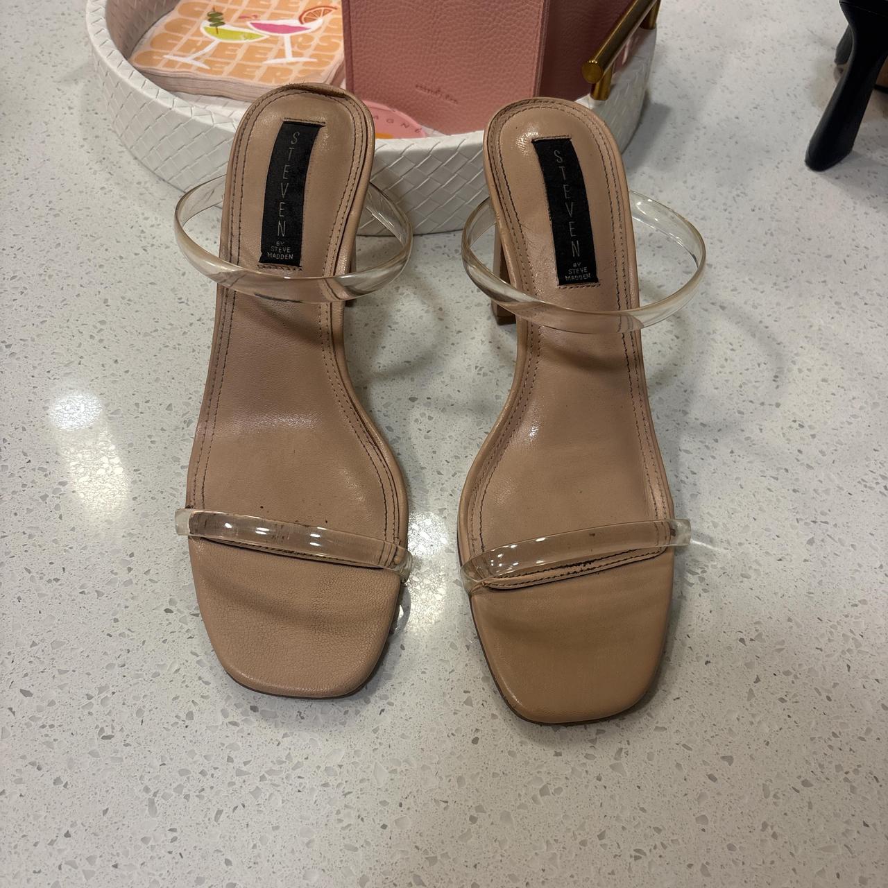 item listed by reaganlee1212