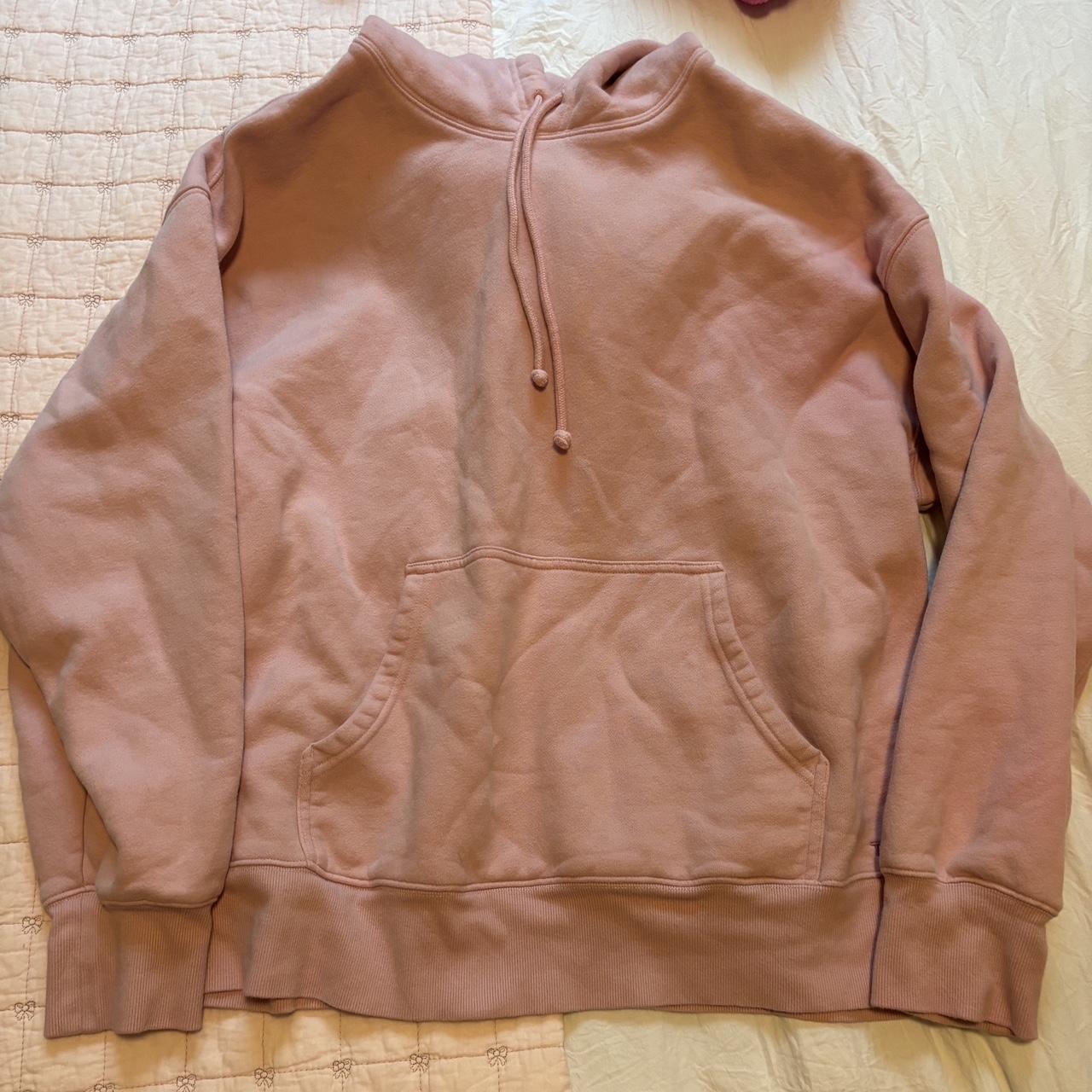 item listed by reaganlee1212