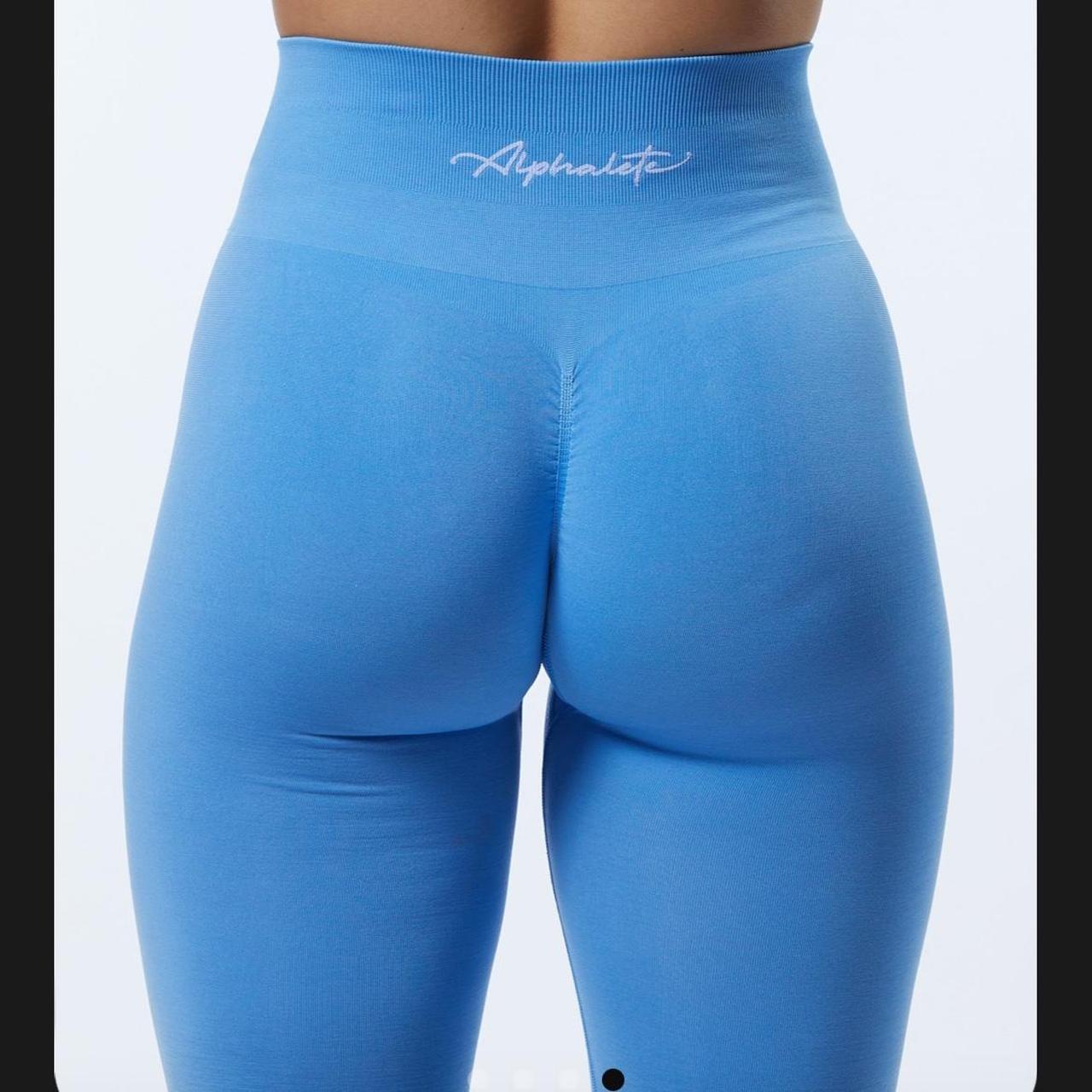 Alphalete amplify top leggings in rapids