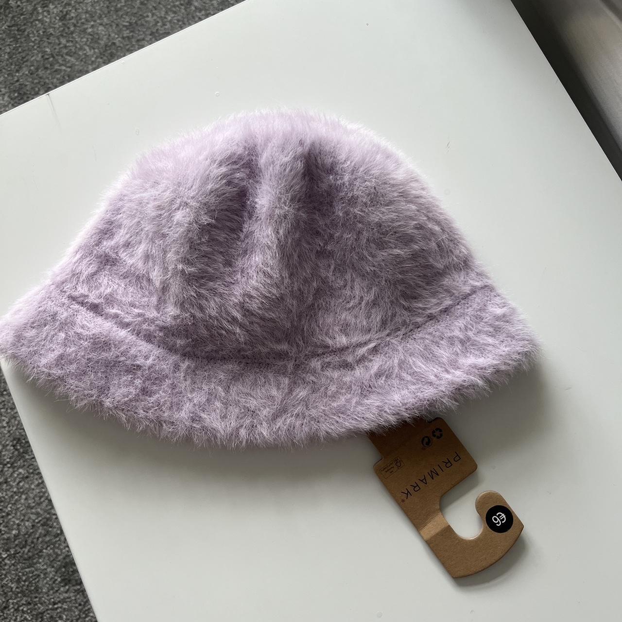 Primark Fluffy Lilac Bucket Hat Never worn labels... - Depop