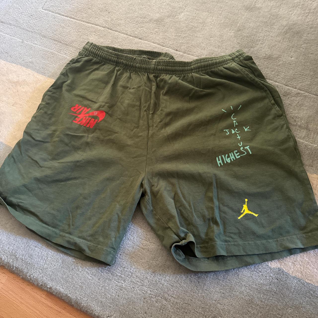 travis scott shorts nike