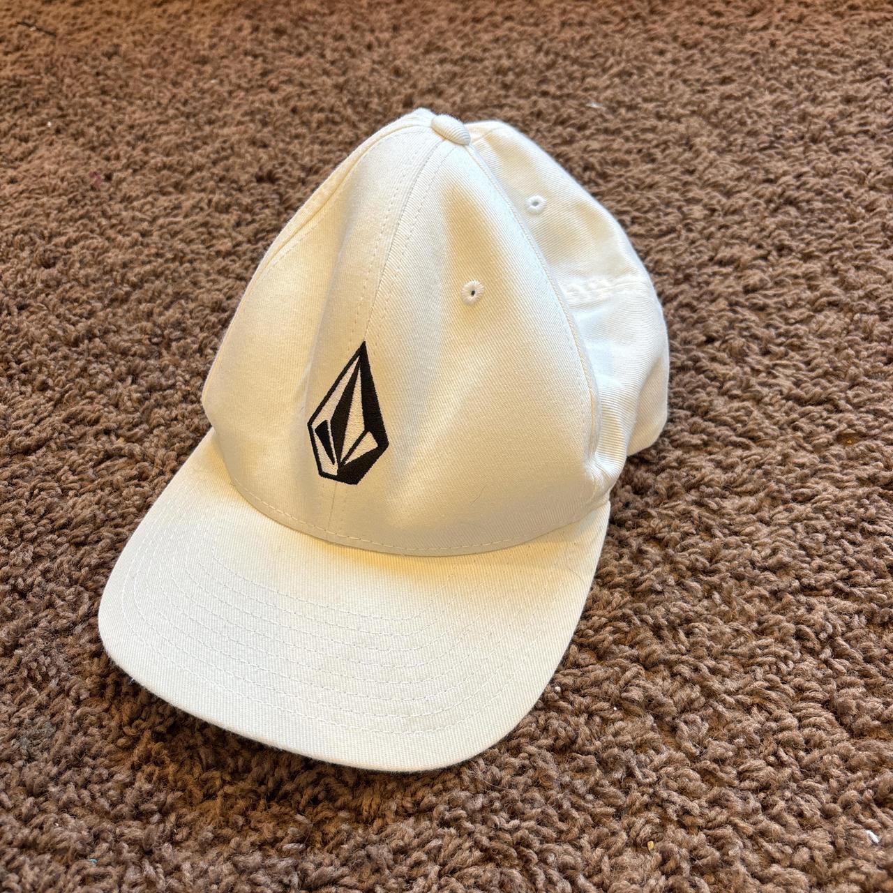 Volcom Men's Caps - White/Cream – Volcom white ca… - image 1