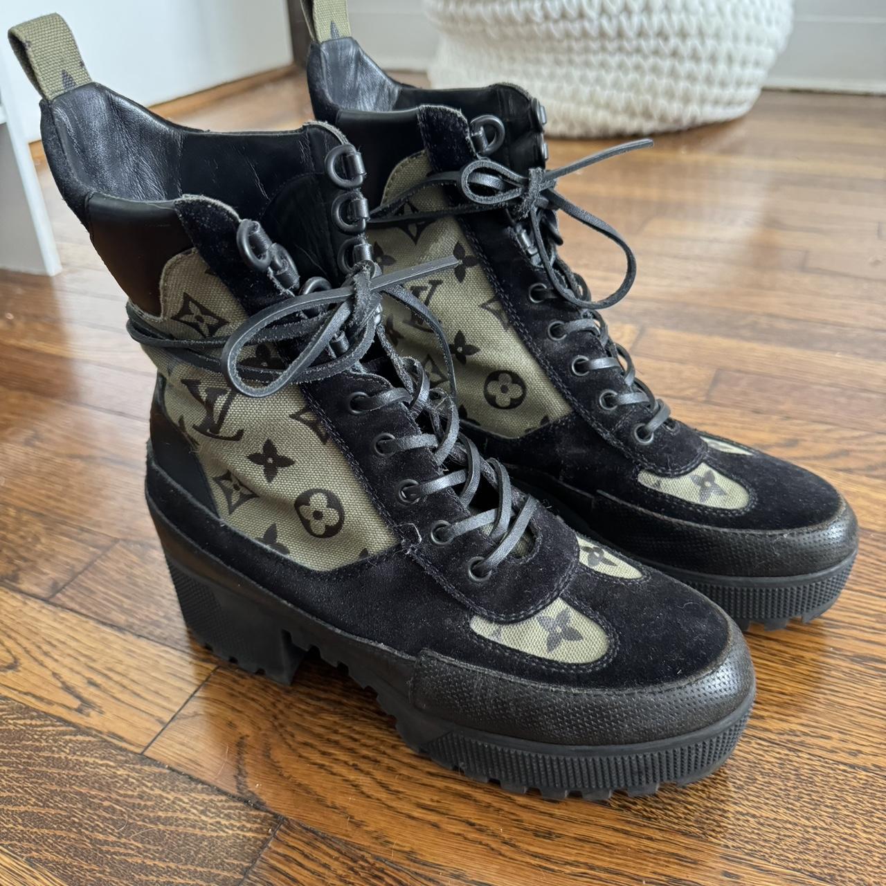 Authentic Louis Vuitton Desert Boots