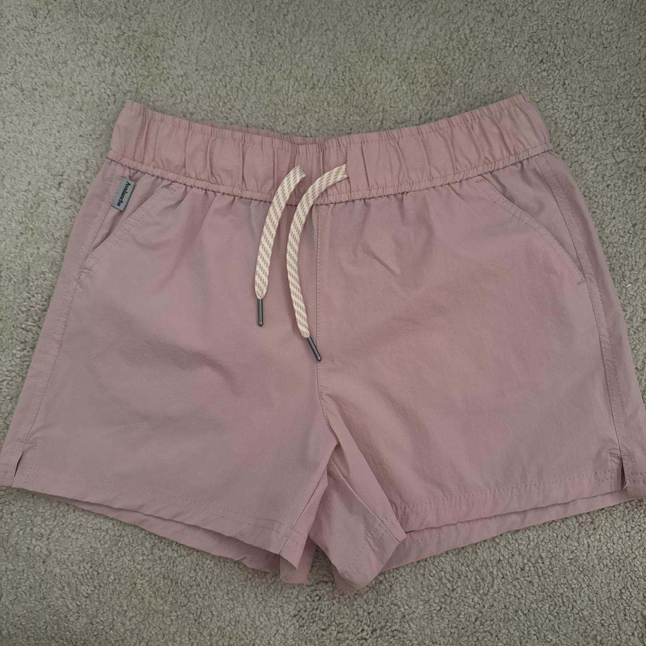 item listed by kellyhoo_