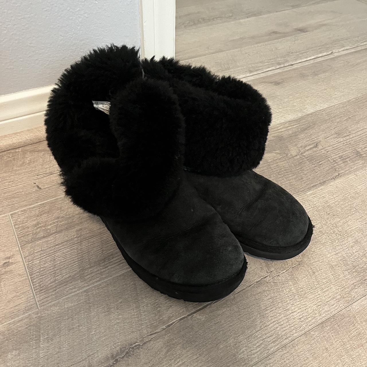 black uggs pretty good condition Depop