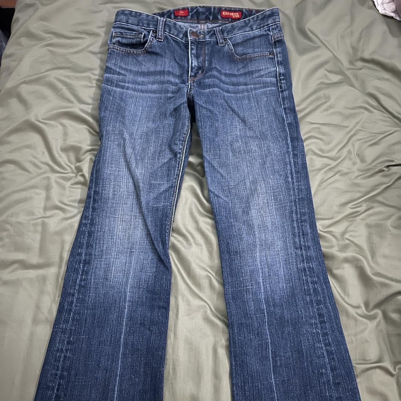 Express low rise flare bootcut jeans Size 4s No... - Depop