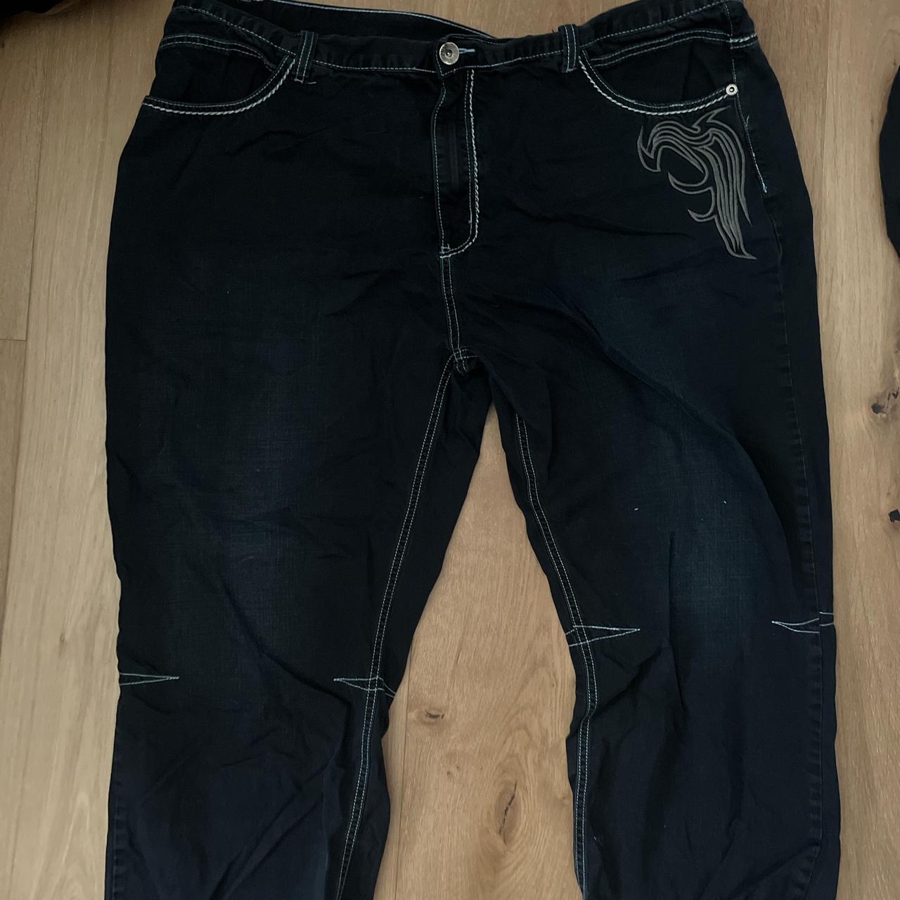 item listed by 3ilishsslvt