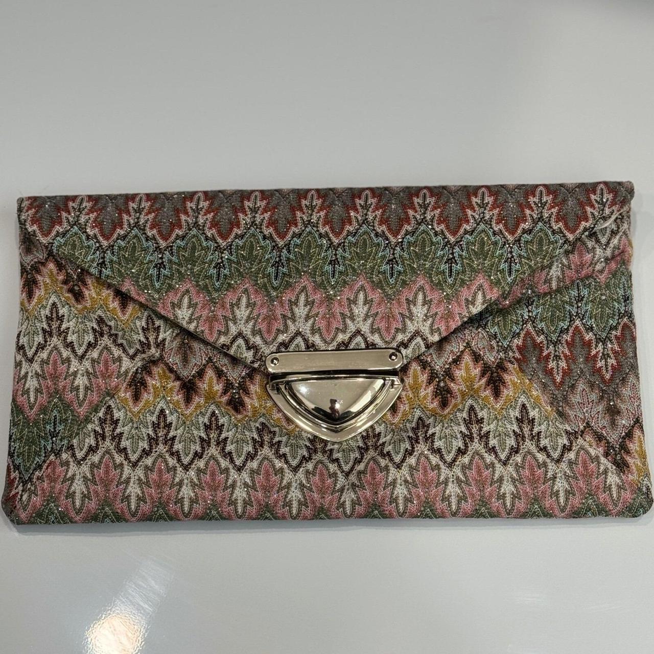 item listed by crysrbcloset
