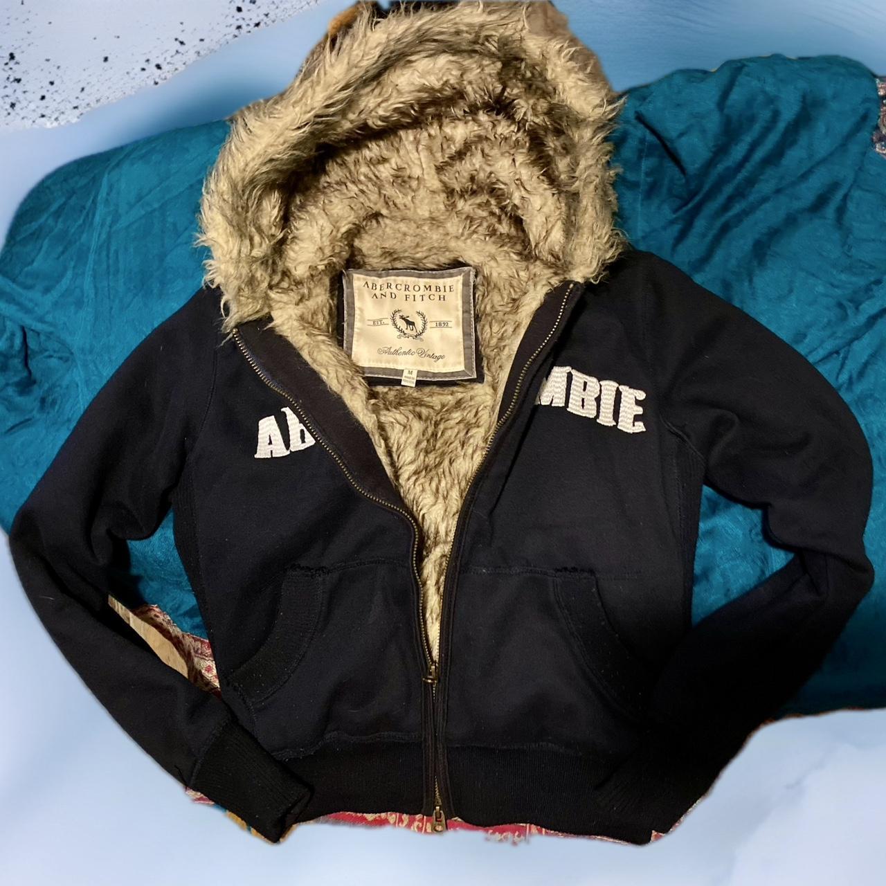 THE Abercrombie & Fitch Vintage Faux Fur Zip Up Navy | Depop