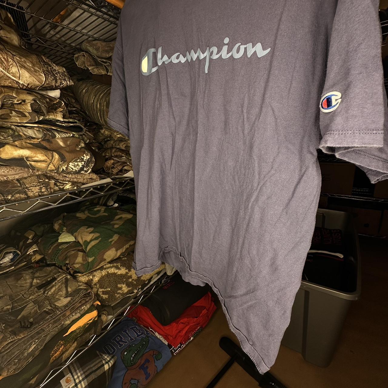 Champion T Shirt Large 8/10 condition #Champion - Depop