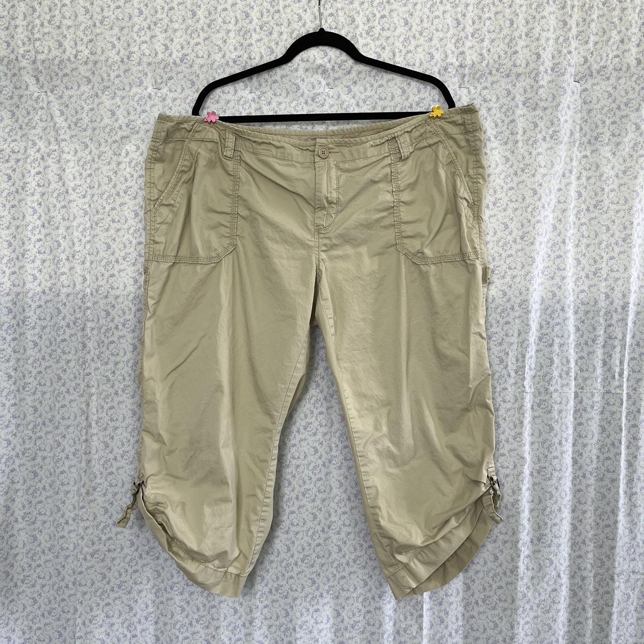 plus size vintage y2k style cargo capri pants. label - Depop