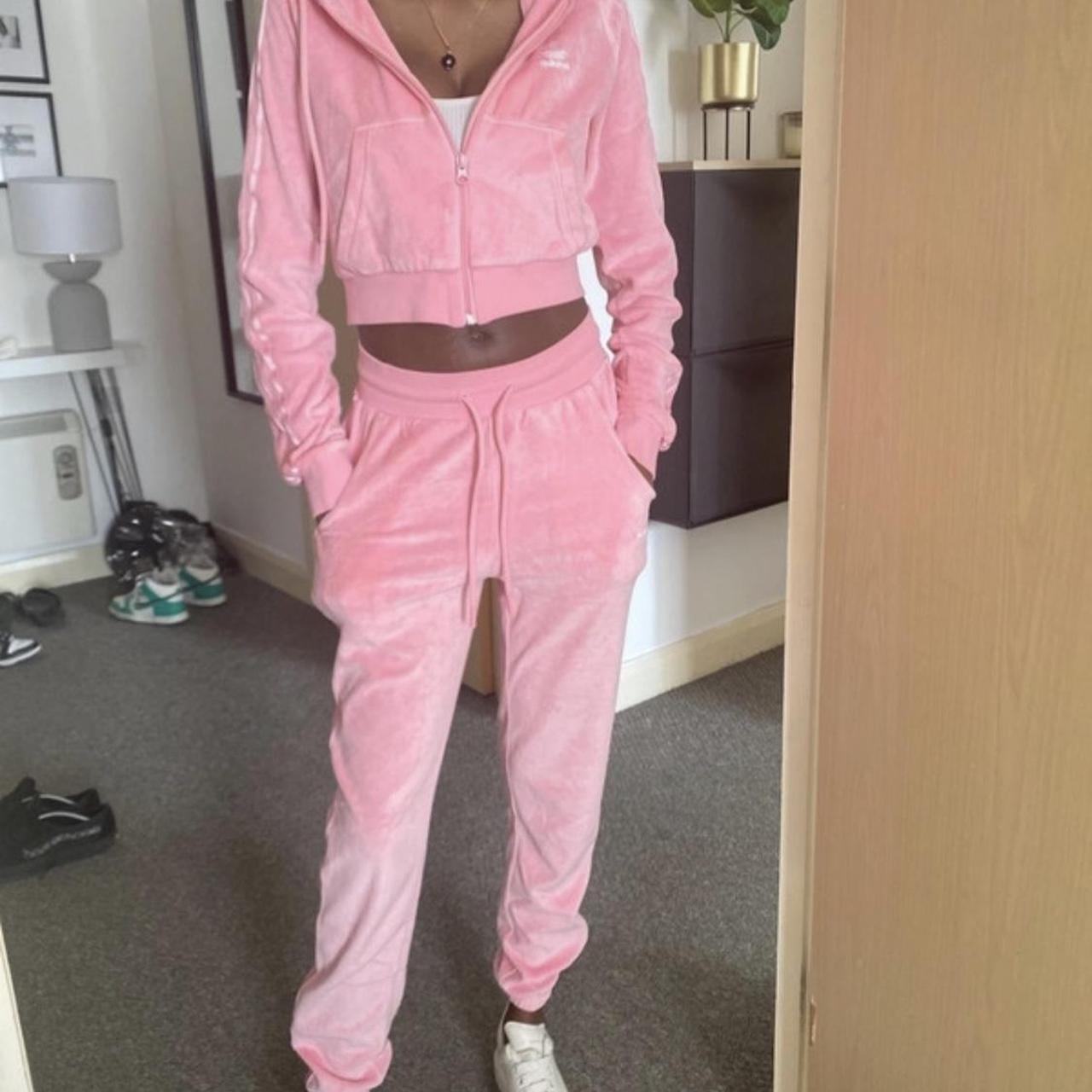 Adidas pink velour tracksuit size 4 Worn a a few