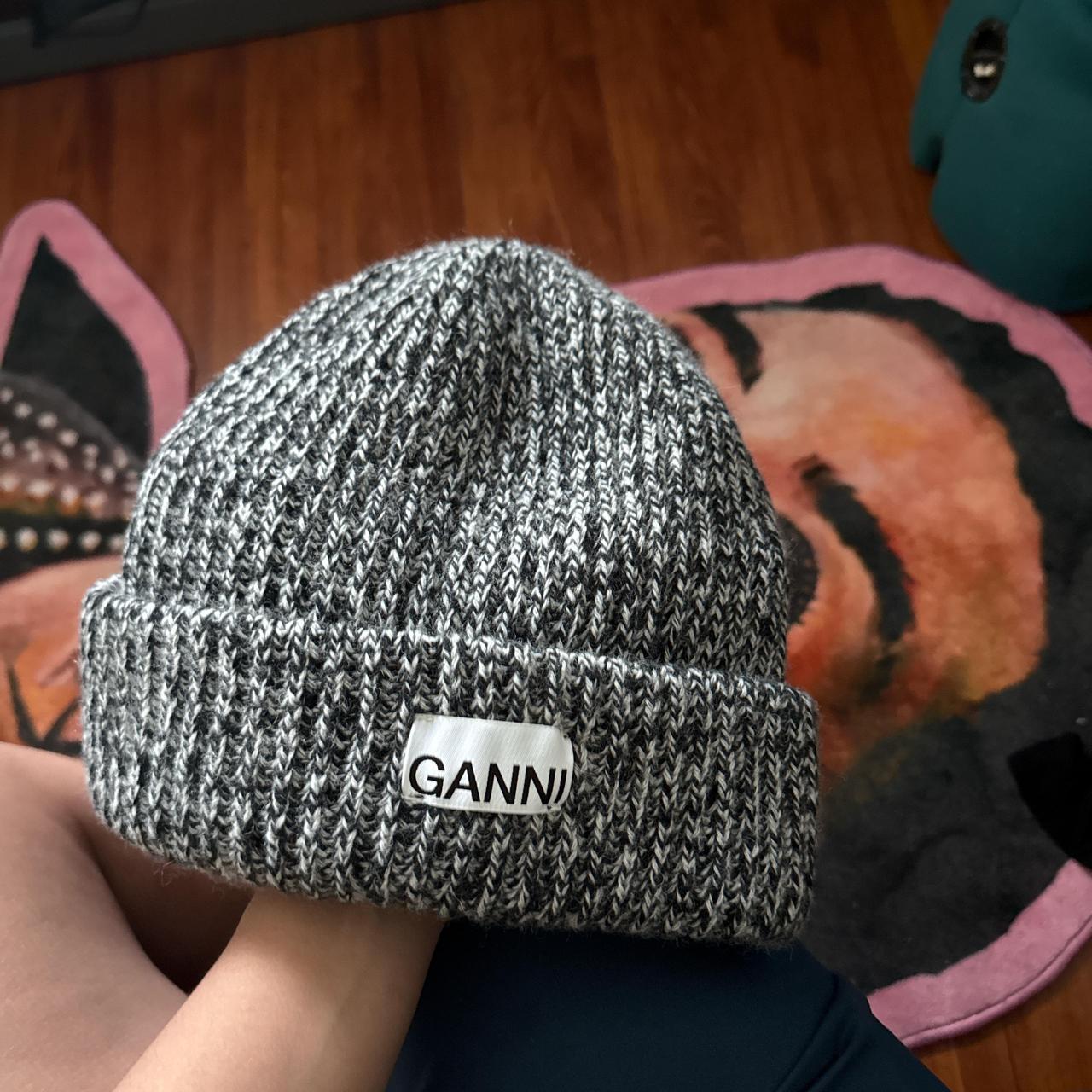 ganni❤︎beanie GANNI logo-patch rib-knit Beanie | Grey | FARFETCH