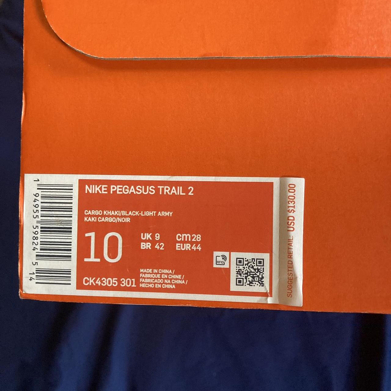 nike pegasus trail 2 foot locker