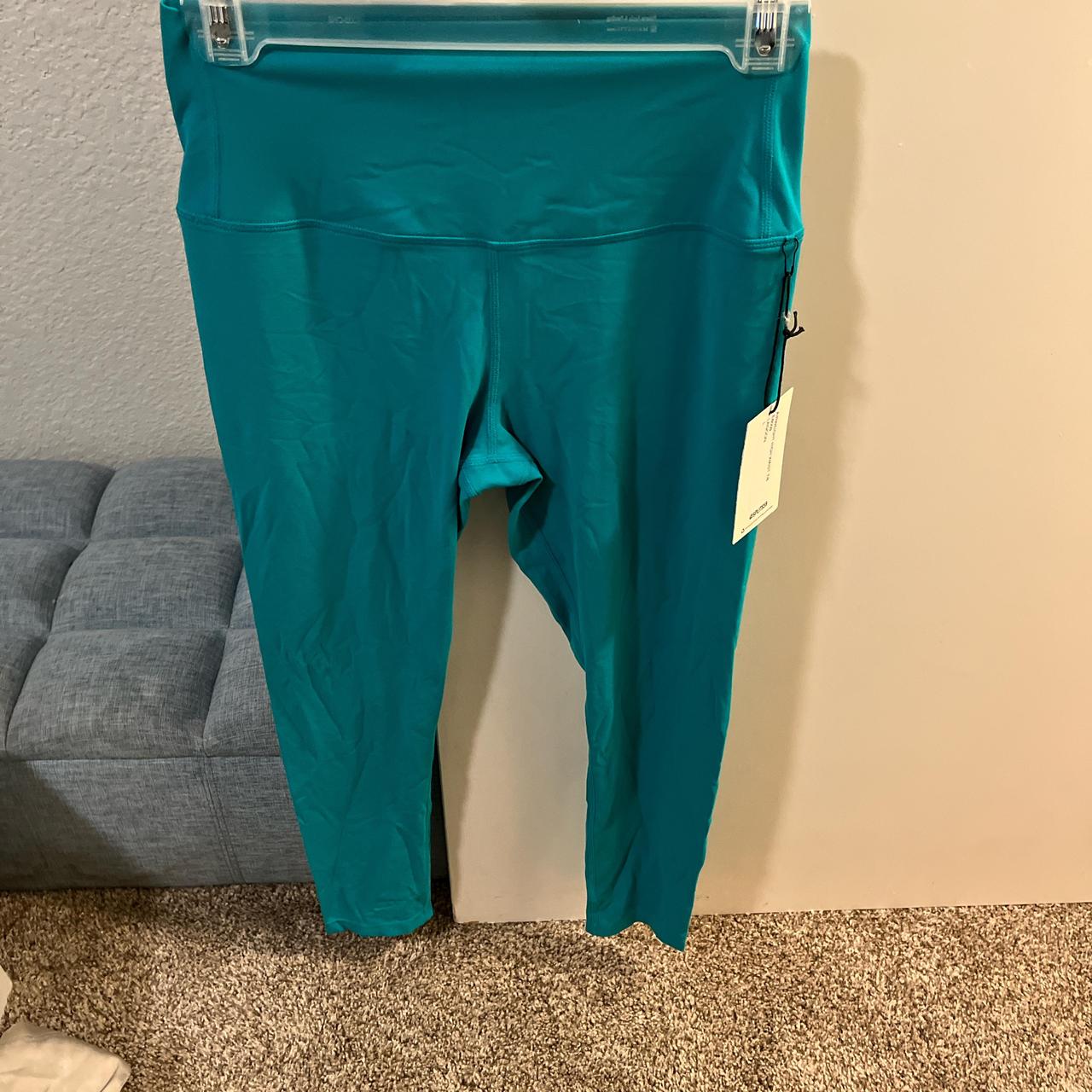 item listed by v0159833
