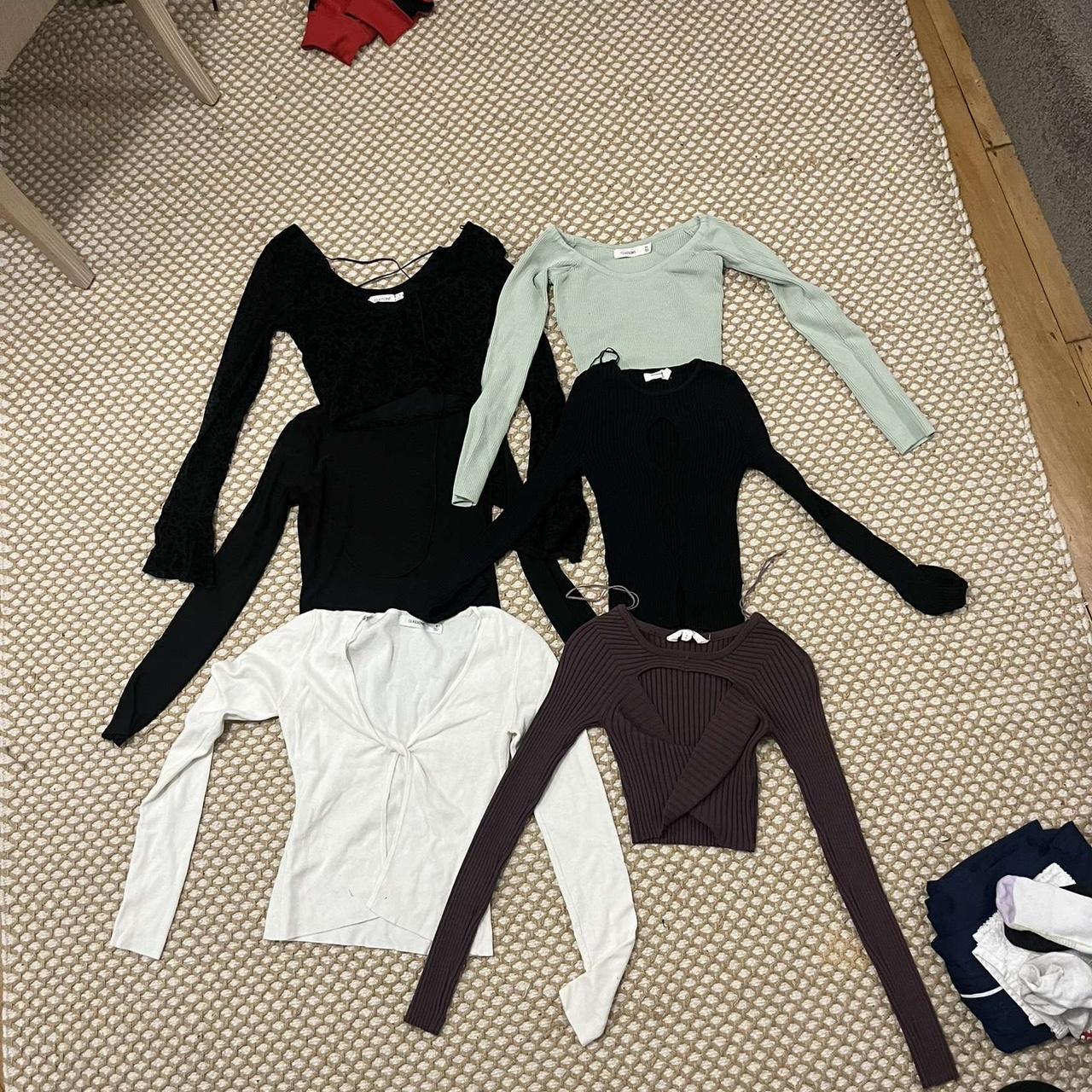 BULK LONG SLEEVE GLASSONS TOPS range from size S TO... Depop