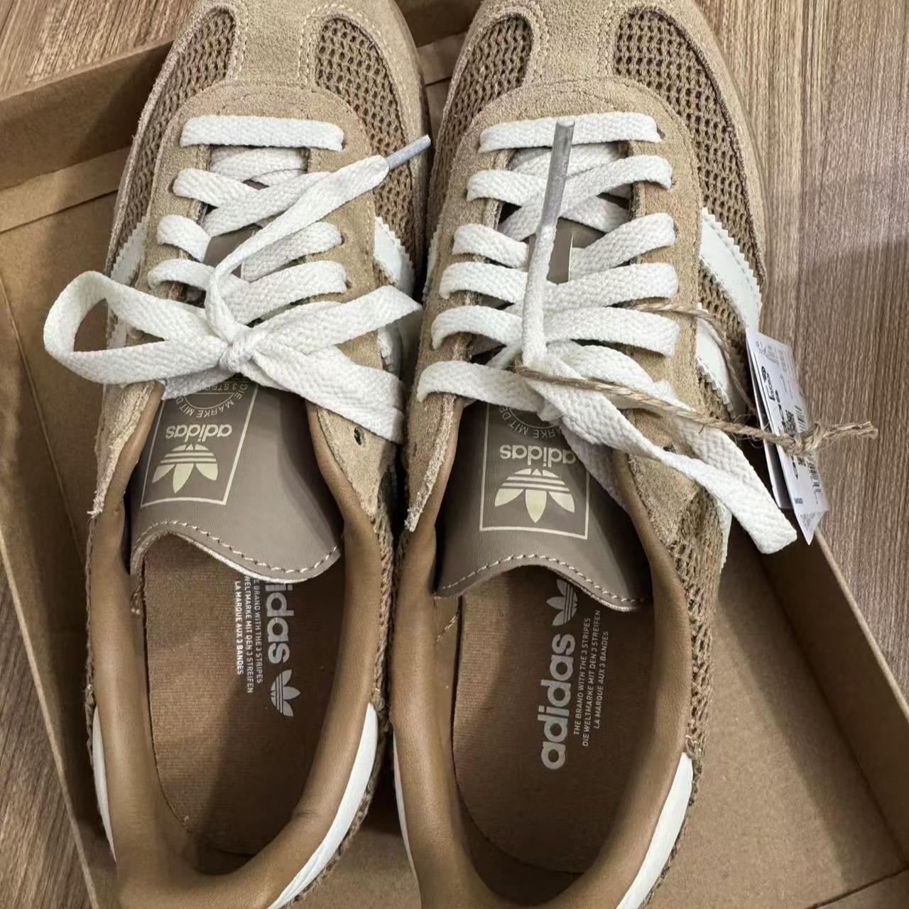item listed by amywilkinson98