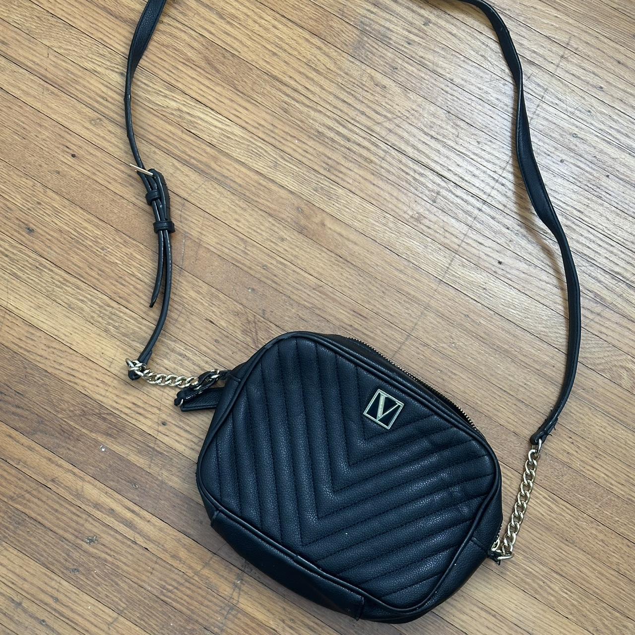 item listed by privatelifeofjolie
