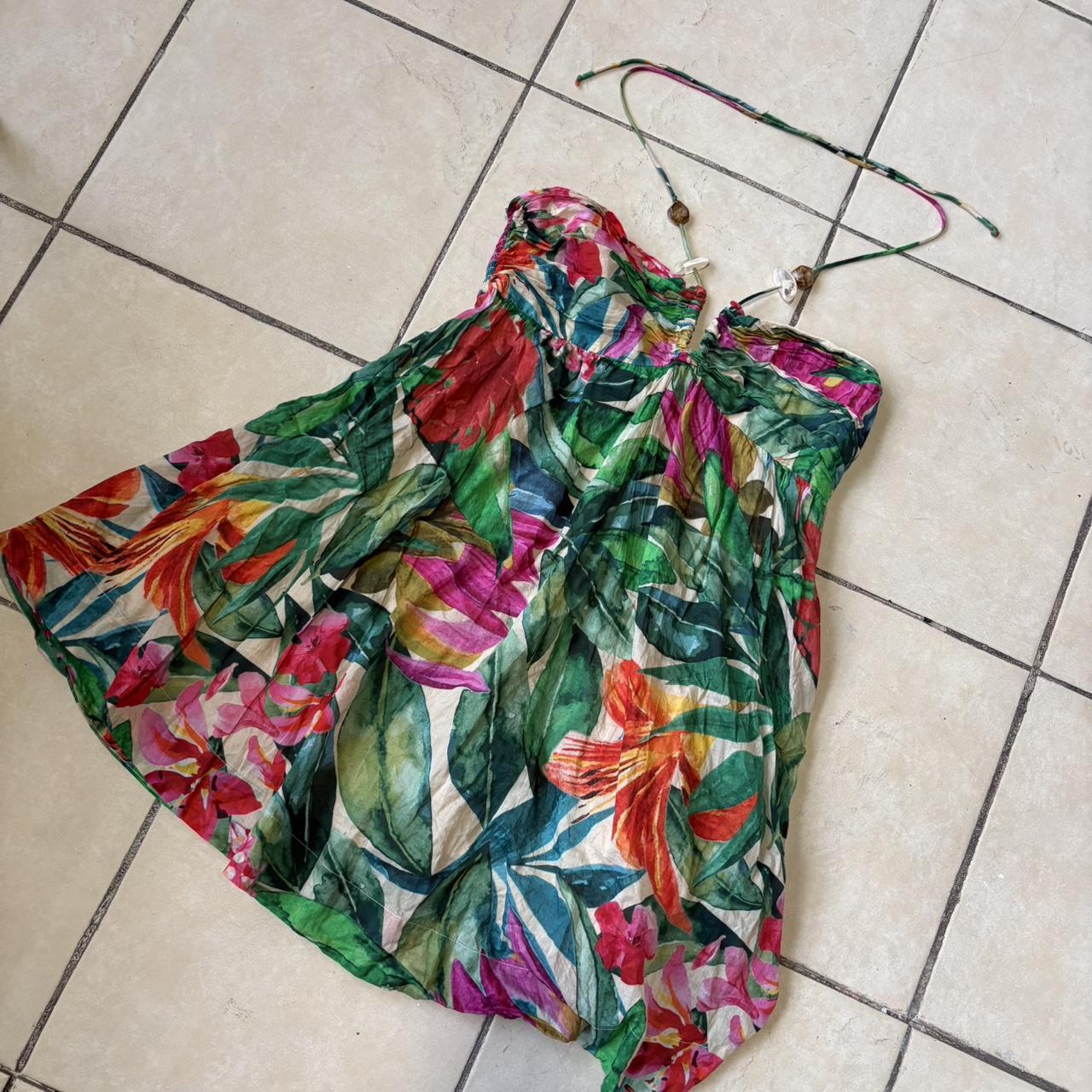 item listed by privatelifeofjolie
